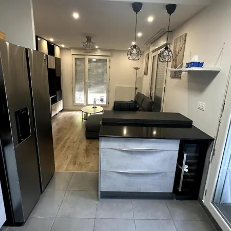 شقة Cozy 3 With Terrace Between Paris & *